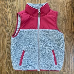 NWOT Carter’s Sherpa Vest 2T